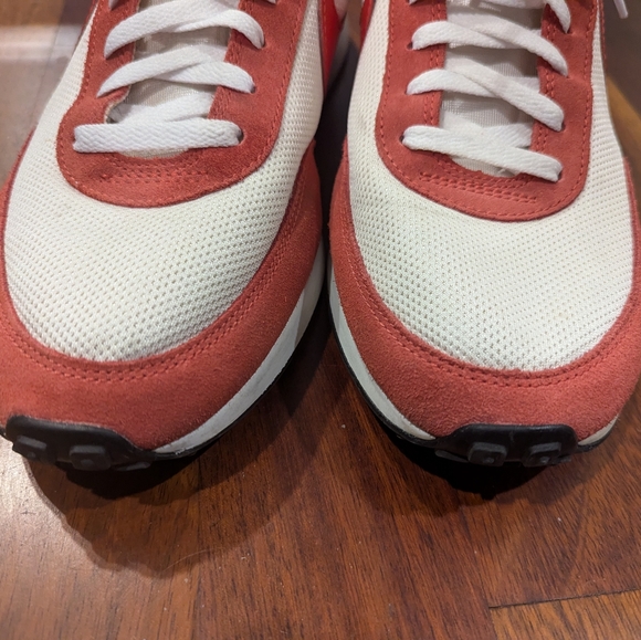 Nike Tailwind 79 Mens Habanero Red - Picture 5 of 9